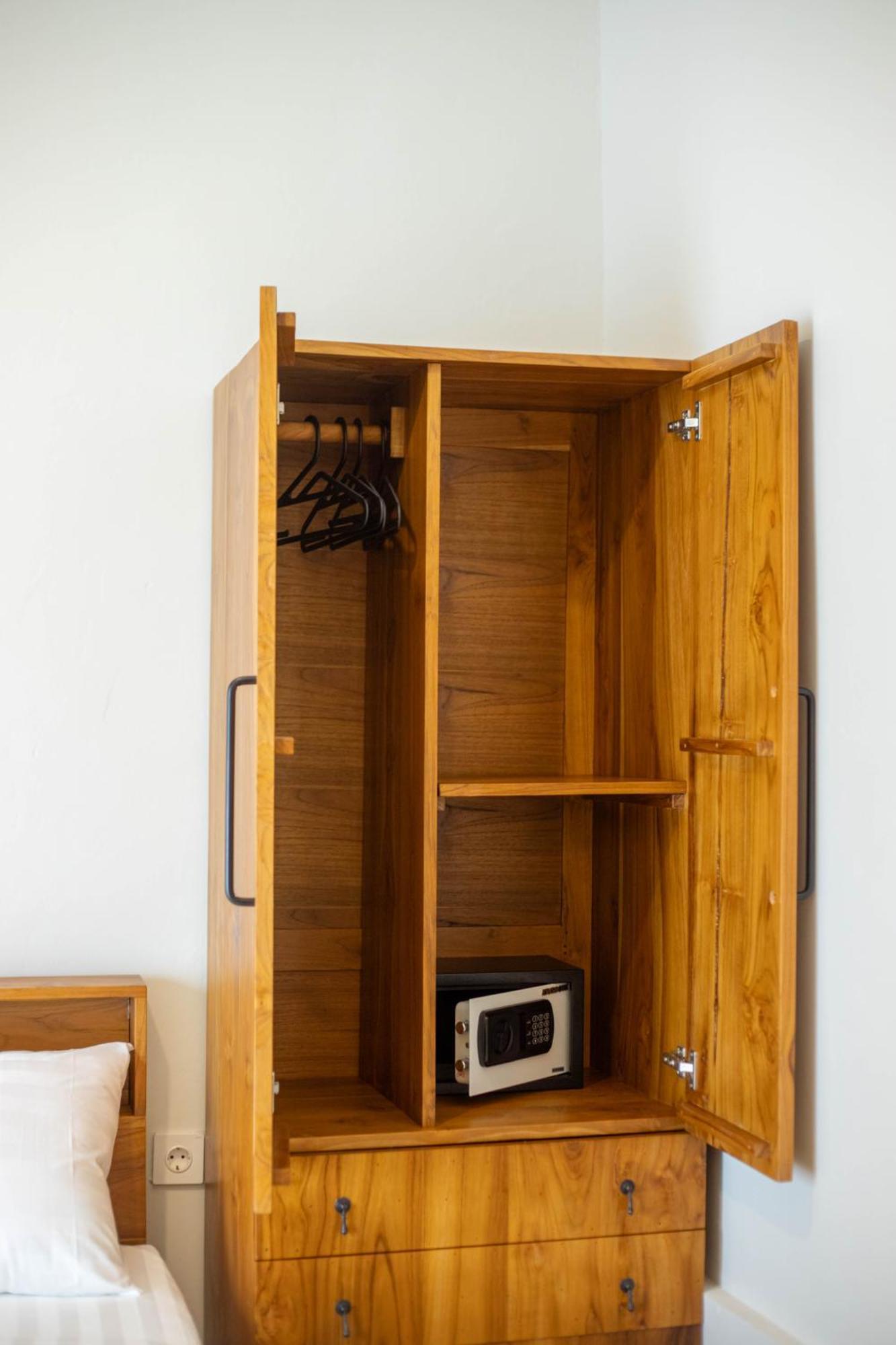Baliem Coliving Aparthotel Jimbaran  Exterior photo