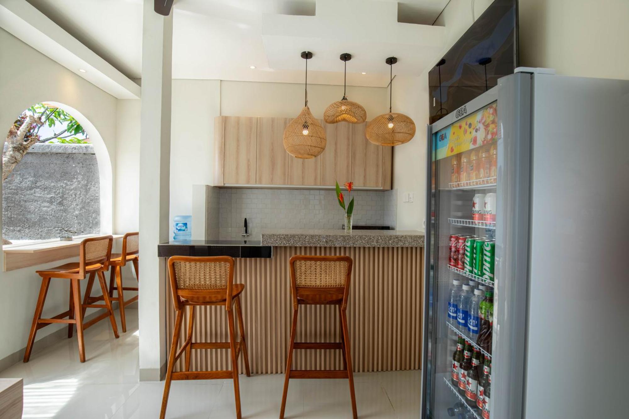 Baliem Coliving Aparthotel Jimbaran  Exterior photo